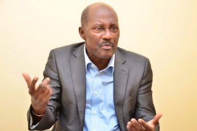 « De grâce, par dignité, pour votre honneur et celui de votre postérité et par respect pour le peuple, n’abjurez pas au sujet du 3ème mandat »: par commissaire Boubacar Sadio.