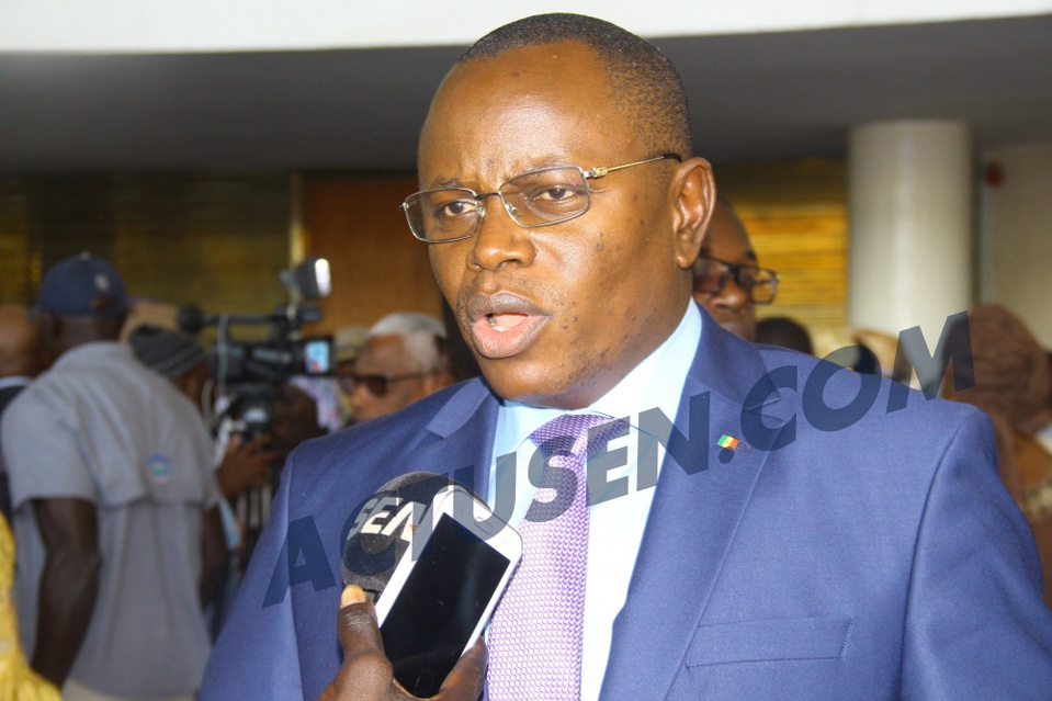 Lancement des travaux du stade olympique de Diamniadio : le ministre Matar Ba répond aux critiques