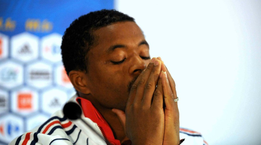 Quand Patrice Evra faisait la manche dans la rue…