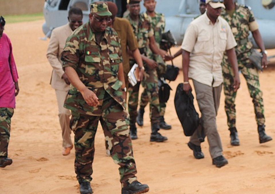 Guerre contre Covid-19 : Macky, un général chahuté Guerre contre Covid-19 : Macky, un général chahuté