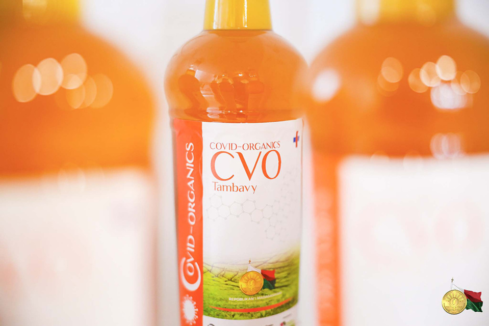 "Le problème du remède Covid-Organic, c'est qu'il vient d'Afrique". "Le problème du remède Covid-Organic, c'est qu'il vient d'Afrique".