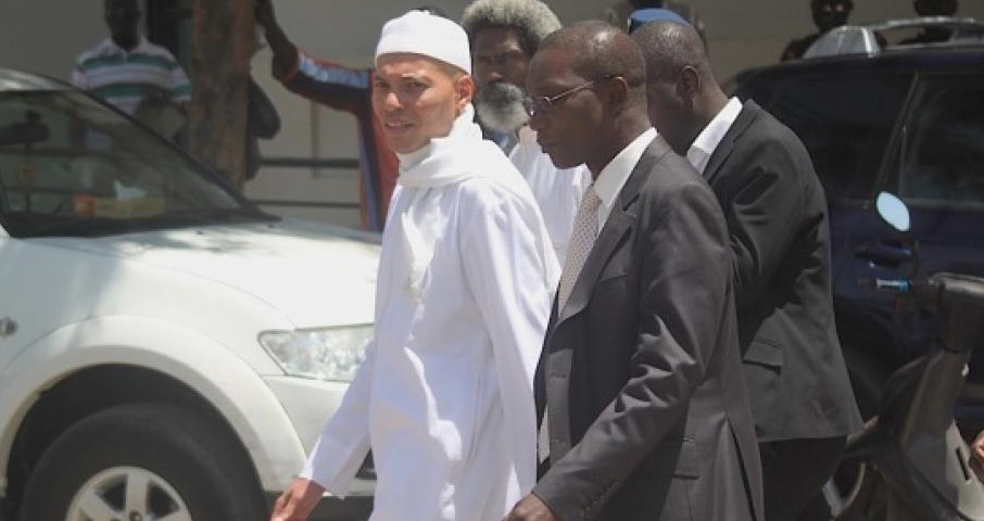 Non, Karim Wade ne peut pas s'inscrire sur les listes électorales !