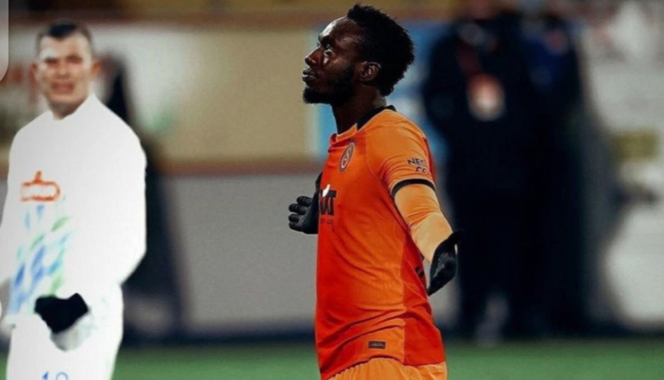 TURQUIE - MBAYE DIAGNE VICTIME DE PROPOS RACISTES D’UN COMMENTATEUR TV ! TURQUIE - MBAYE DIAGNE VICTIME DE PROPOS RACISTES D’UN COMMENTATEUR TV !