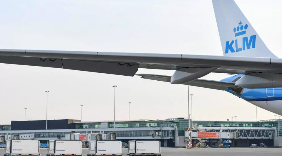 Vacciner contre le Covid-19, un défi matériel et logistique inédit Vacciner contre le Covid-19, un défi matériel et logistique inédit