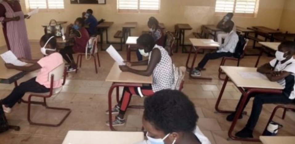 Covid-19 : Un nouveau calendrier scolaire établi, des cours suspendus Covid-19 : Un nouveau calendrier scolaire établi, des cours suspendus