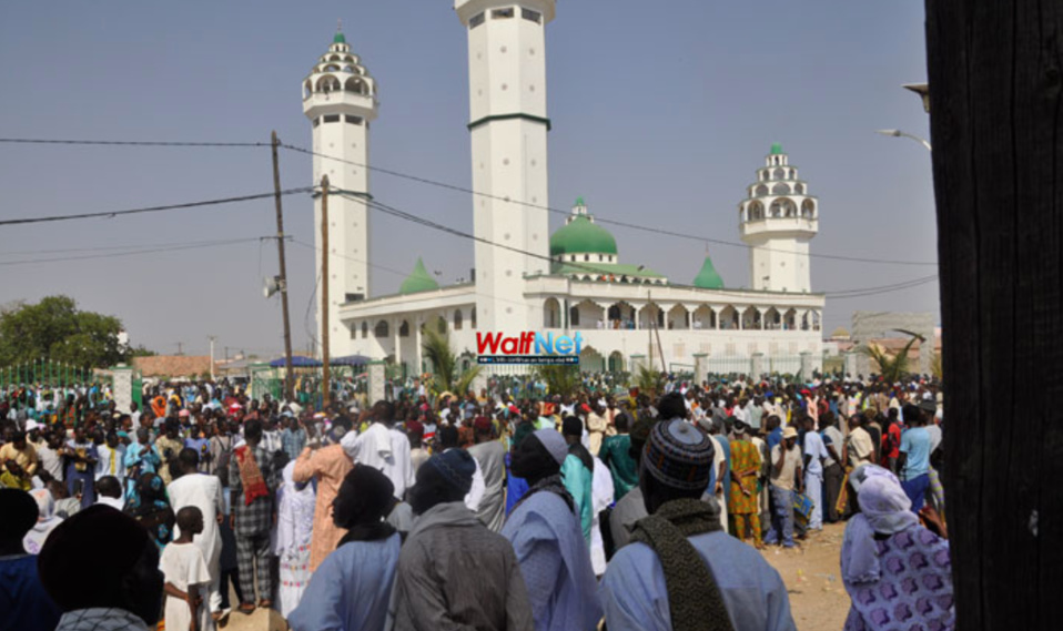 L’Etat « boude » la Ziarra annuelle de Léona Niassène, le khalife général répond : « Dieu a fait que tout est au complet, rien ne manque » L’Etat « boude » la Ziarra annuelle de Léona Niassène, le khalife général répond : « Dieu a fait que tout est au complet, rien ne manque »