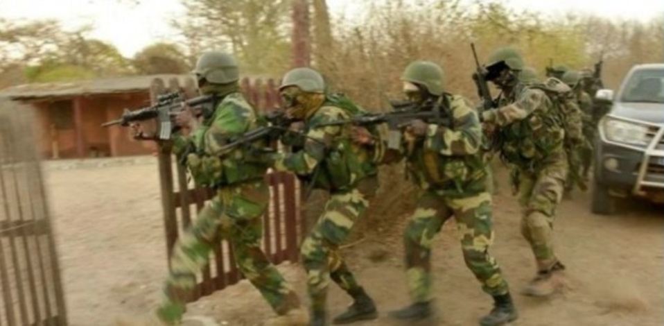 Nord-Sindian : l’Armée accule Salif Sadio, une de ses bases bombardée Nord-Sindian : l’Armée accule Salif Sadio, une de ses bases bombardée