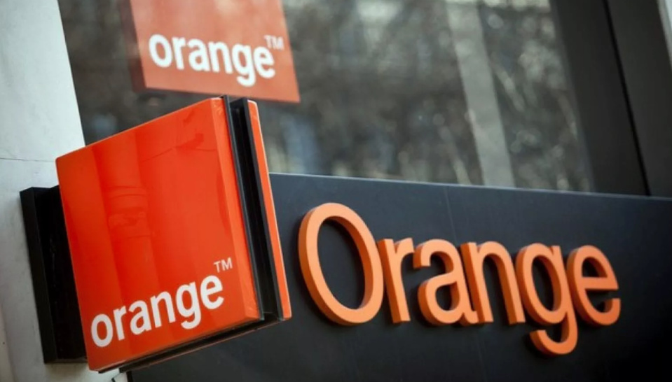 CÔTE D’IVOIRE : Hausse de leurs tarifs Les opérateurs télécoms sommés de faire machine arrière CÔTE D’IVOIRE : Hausse de leurs tarifs Les opérateurs télécoms sommés de faire machine arrière