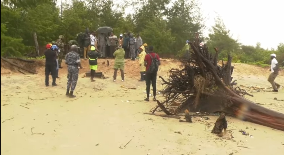 DIEMBÉRING : LE MINISTRE ANNONCE DES MESURES RENFORCÉES POUR LUTTER CONTRE L'ÉROSION CÔTIÈRE DIEMBÉRING : LE MINISTRE ANNONCE DES MESURES RENFORCÉES POUR LUTTER CONTRE L'ÉROSION CÔTIÈRE