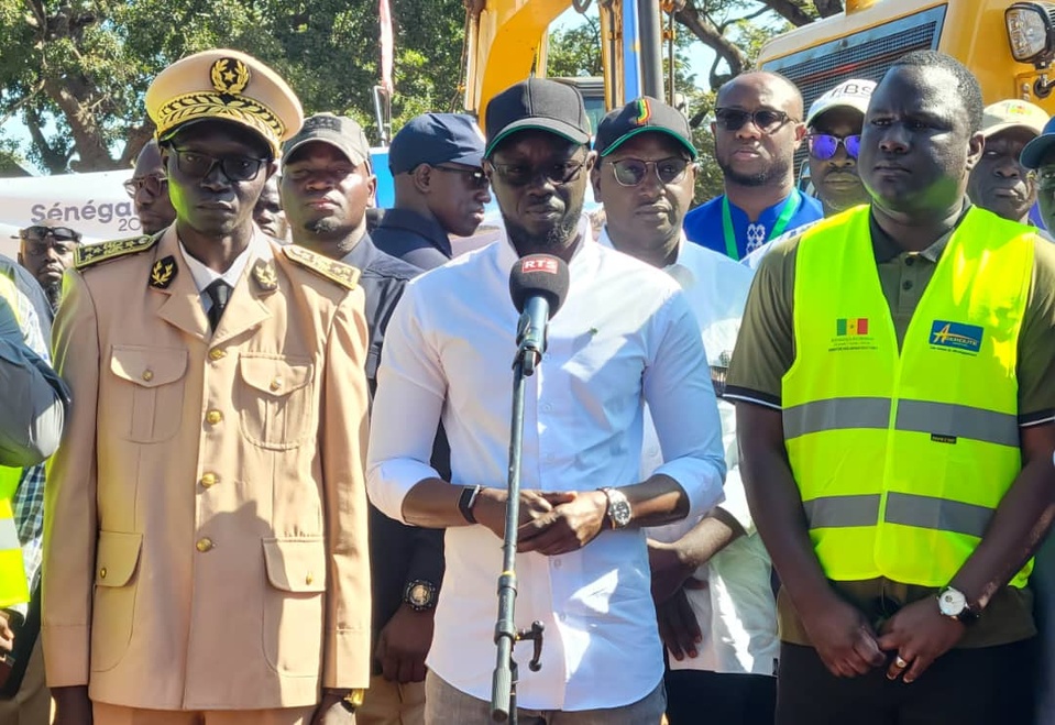 Lancement ce lundi des Travaux de la Route Sandiniéry–Tanaff–Frontière Guinée-Bissau : Un tournant Vers le Désenclavement et l'Intégration Régionale Lancement ce lundi des Travaux de la Route Sandiniéry–Tanaff–Frontière Guinée-Bissau : Un tournant Vers le Désenclavement et l'Intégration Régionale