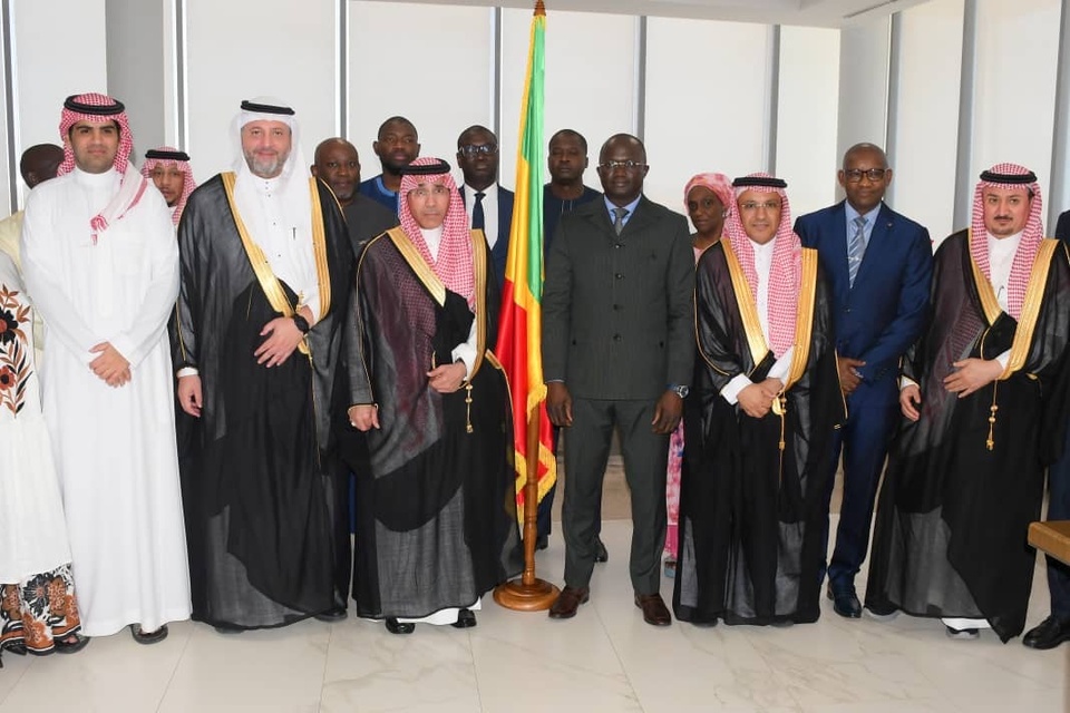 RÉVOLUTION POUR LE HAJJ : Le Sénégal intègre l’élite mondiale avec « Tariq Makkah » !