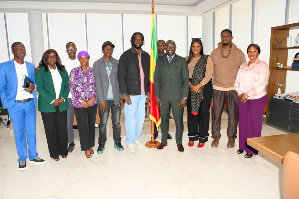 GRAND THÉÂTRE le 7 février 2026 : Lëba à l'assaut de Dakar, l’artiste a été reçu par le Ministre Yankoba Diémé GRAND THÉÂTRE le 7 février 2026 : Lëba à l'assaut de Dakar, l’artiste a été reçu par le Ministre Yankoba Diémé