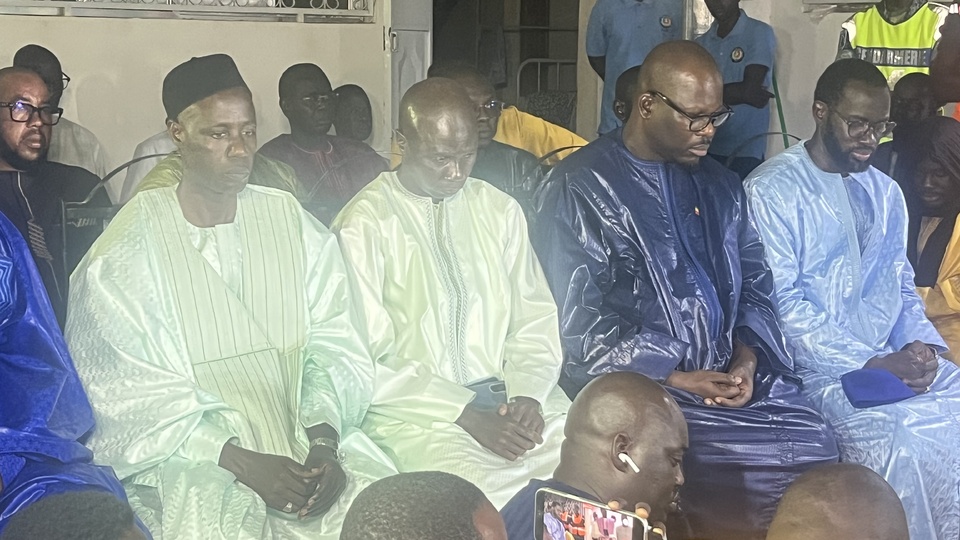 Célébration de la 74e édition du Magal de Darou Marnane : Une forte délégation gouvernementale réaffirme l'engagement de l'État aux côtés de la cité religieuse Célébration de la 74e édition du Magal de Darou Marnane : Une forte délégation gouvernementale réaffirme l'engagement de l'État aux côtés de la cité religieuse