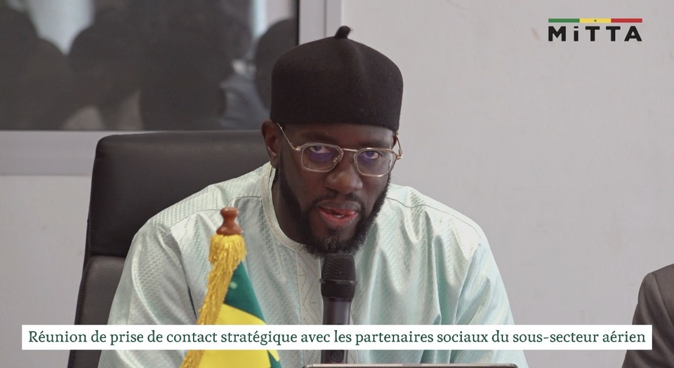 Modernisation de l’aviation civile : Le Ministre Serigne Abdoul Ahad Ndiaye pose les bases d'un dialogue social permanent et structuré
