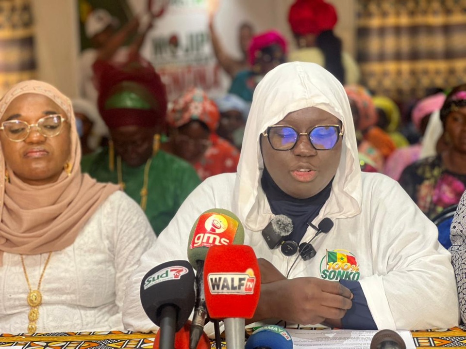 Crise interne au PASTEF à Bignona : Les femmes du Mojip rejettent la nomination d'une « intruse » et exigent le respect de la base Crise interne au PASTEF à Bignona : Les femmes du Mojip rejettent la nomination d'une « intruse » et exigent le respect de la base