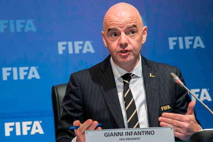 FIFA – ACTES RACISTES – INFANTINO VEUT UNE INTERDICTION MONDIALE DE STADE