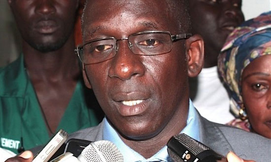 En visite à Ziguinchor: Abdoulaye Diouf Sarr dément le professeur Moussa Seydi