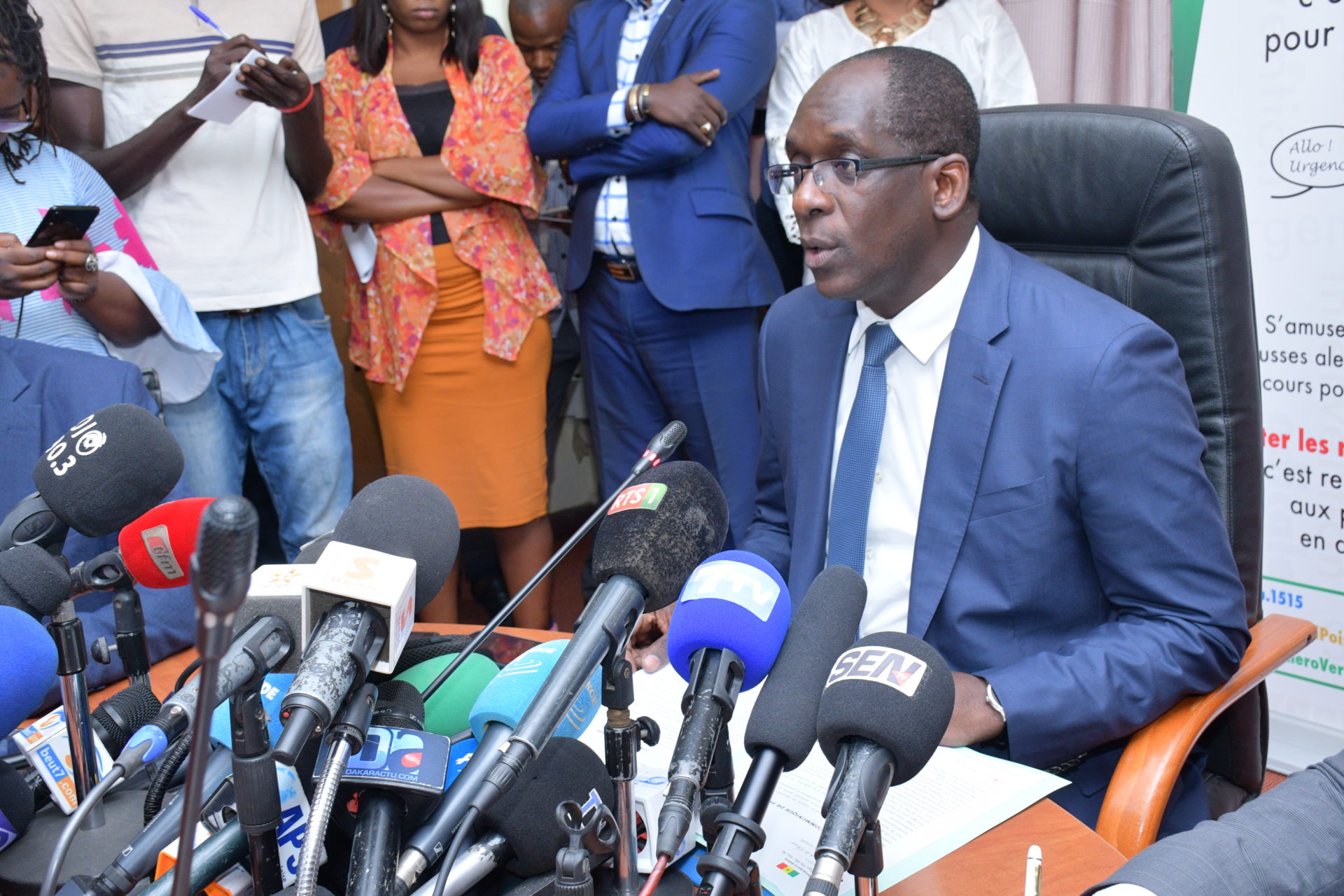 Le ministre Abdoulaye Diouf Sarr alerte: "L'épidémie ne faiblit pas au Sénégal, elle a quintuplé en 30 jours"