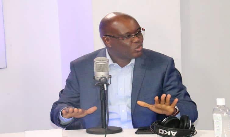 Docteur Pape Moussa Thior: « L’Etat d’urgence et les mesures restrictives ont créé un drame sous terrain au Sénégal »