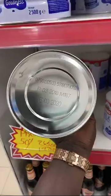 Promotion de produits périmés, Auchan pris la main dans le sac (photos)