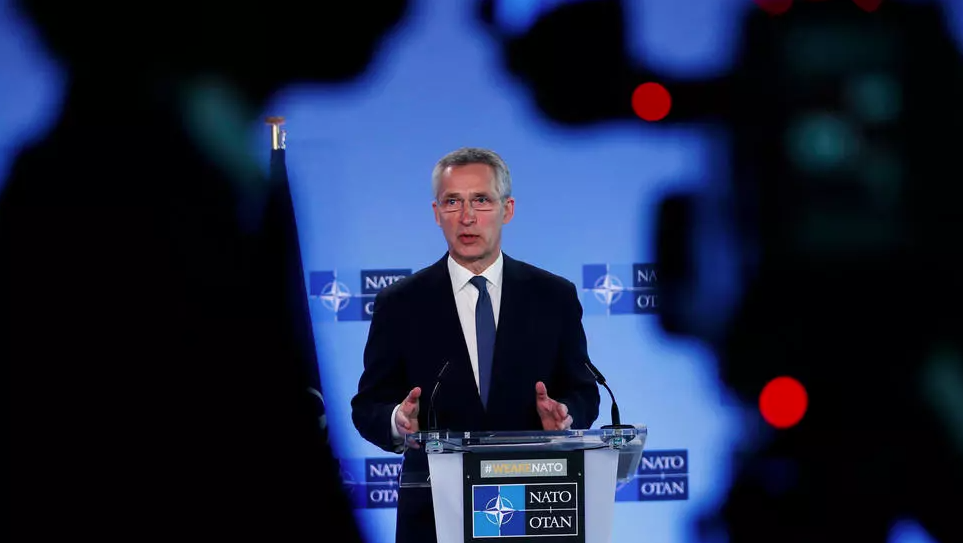 Ukraine: Joe Biden et l'Otan haussent le ton face à Moscou