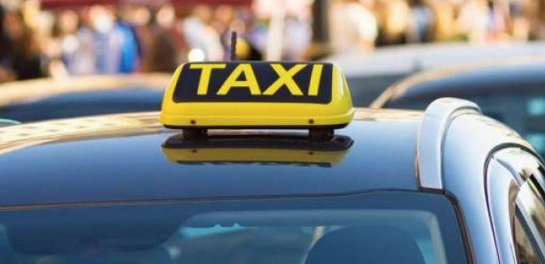 Le chauffeur de taxi, la mineure de 15 ans et les ébats sexuels