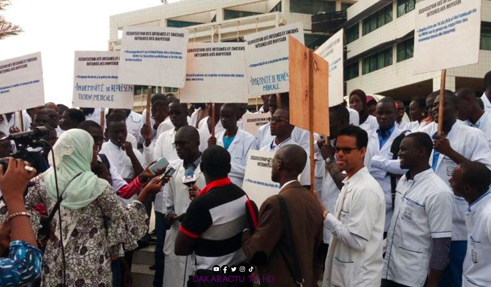 Marche Interdite du Comes : Les spécialistes en formation dénoncent une atteinte à leurs droits