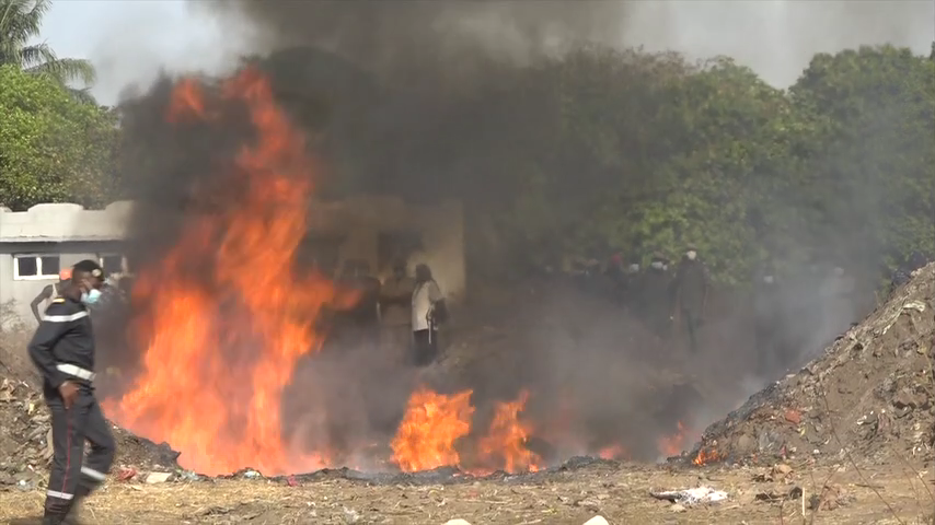 NARCOTRAFIC ET BILLETS NOIRS : La Douane frappe un grand coup au Sud, des milliards partent en fumée