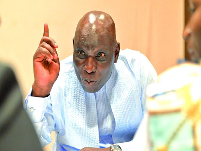 SÉISME JUDICIAIRE : Le fils de Madiambal Diagne porte plainte contre son père pour "Escroquerie et Usurpation d'identité"