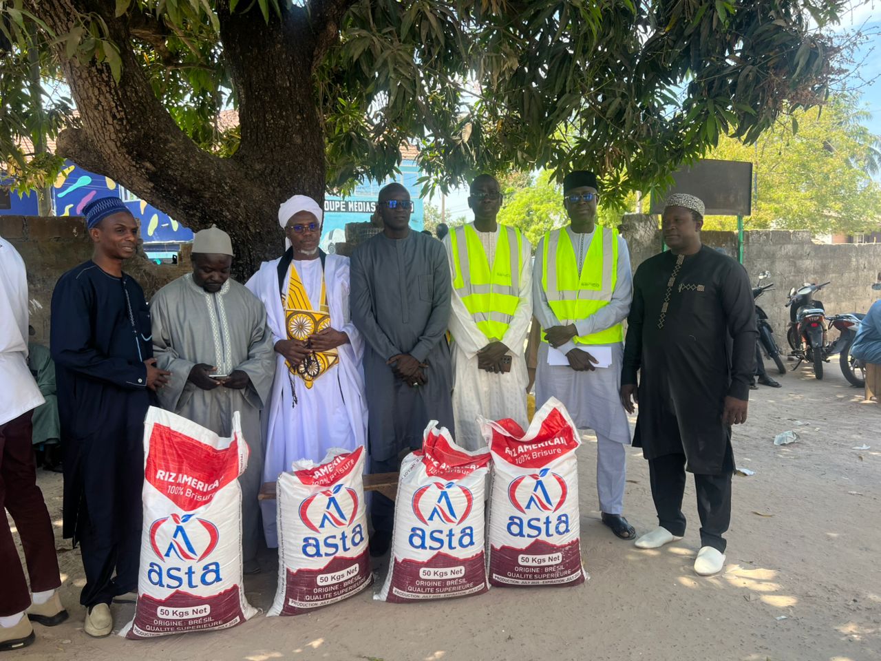 Ziguinchor : Le « Combat du Partage » en marche, la Fondation Sénéco au chevet de 75 Daaras