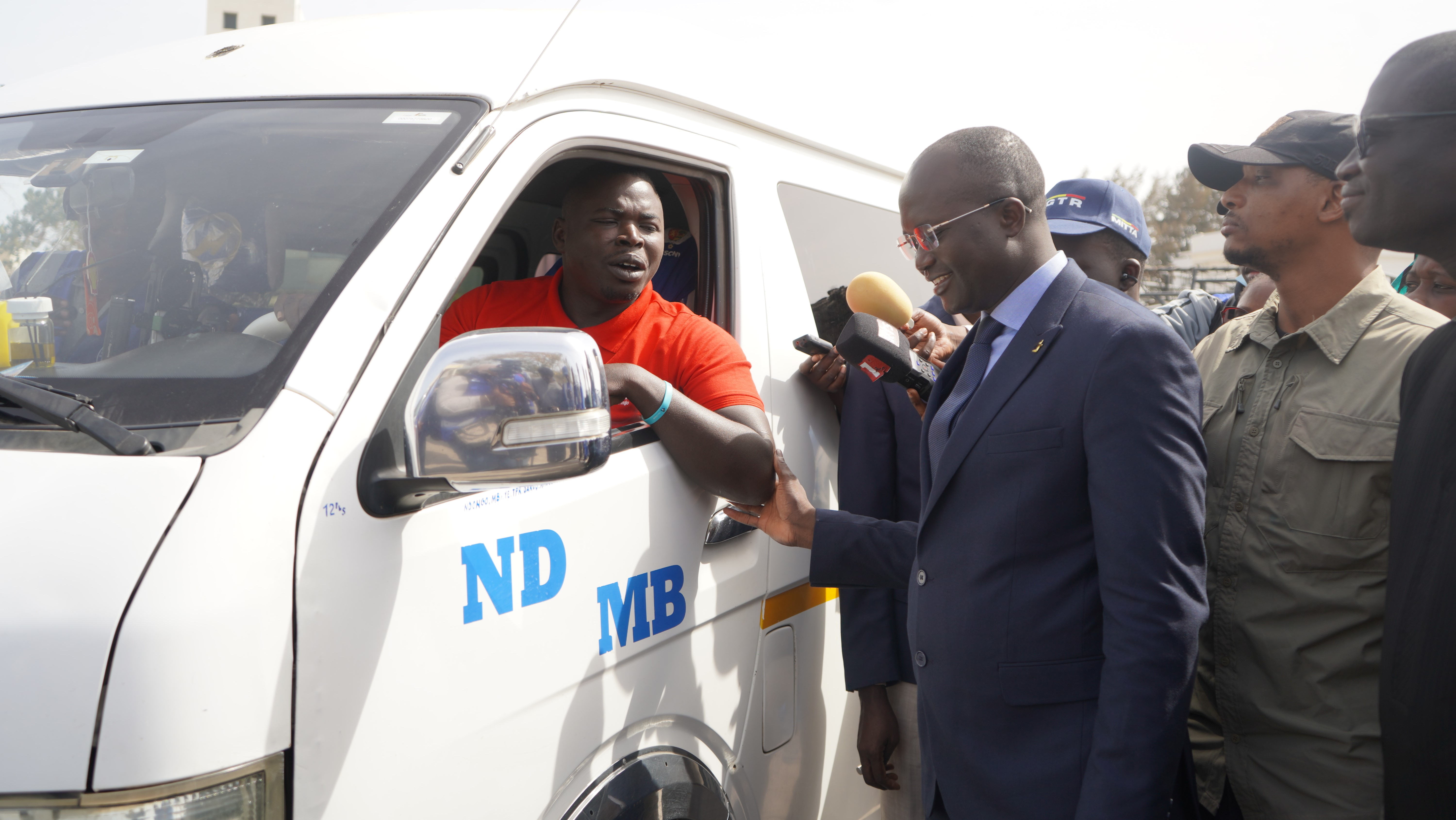 CONTRÔLE TECHNIQUE OBLIGATOIRE POUR LES MINIBUS INTERURBAINS DE 12 À 19 PLACES: L’opération lancée ce 3 mars par le MiTTA.