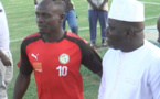 Vidéo : Découvrez La Réaction De Ndoye Bane À La Rencontre De Sadio Mané