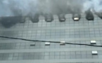 Le building administratif en feu