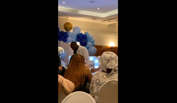 Reviviez en images la cérémonie de baptême du fils de Davido et Chioma