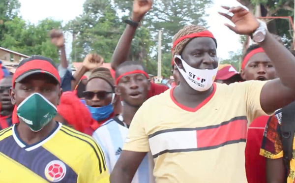Sidian : Absence de Route, les habitants manifestent leur colère