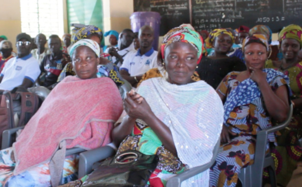 BRIKAMA NDING : La plateforme des femmes pour la paix en Casamance en partenariat avec UNFPA, organise des campagnes de sensibilisations sur la fistule obstétricale