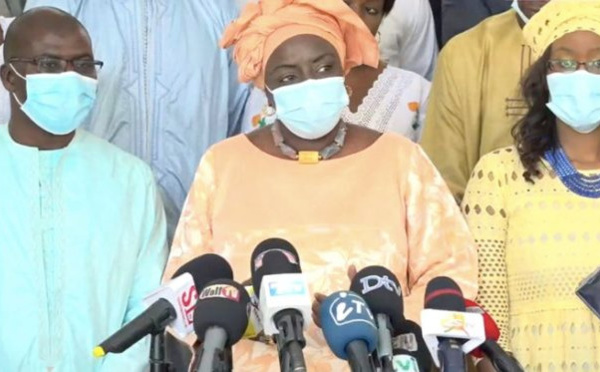 Mimi sert une citation directe à Toussaint Manga