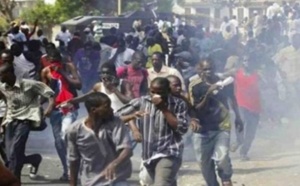 Amnesty enregistre 12 morts, 400 blessés et constitue 10 avocats