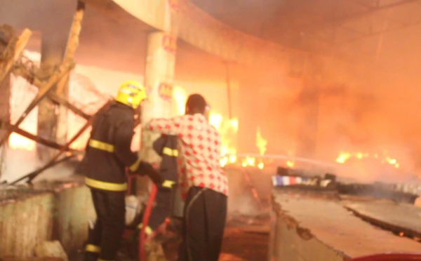 Ziguinchor: Après l'incendie, les sinistrés du marché Boucott face à l'équation du rétablissement de l'électricité.