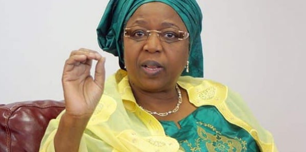 Après Latif Coulibaly, Eva Marie Coll Seck démissionne !