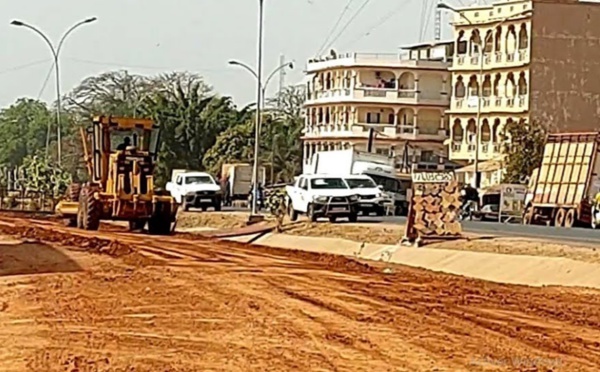 ​Les habitants de Kantene réclament des mesures contre la poussière sur la RN4 en construction