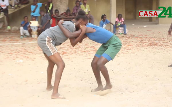 ​LA LUTTE TRADITIONNELLE FÉMININE EN CASAMANCE : UN SPORT EN QUÊTE DE SOUTIEN 