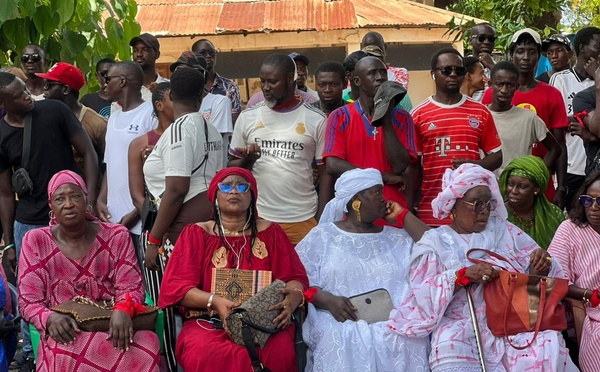 Ziguinchor : La population de Santhiaba se mobilise contre le projet de parking sur sa place publique